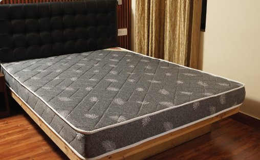 Hr Maxx Rivia Classics